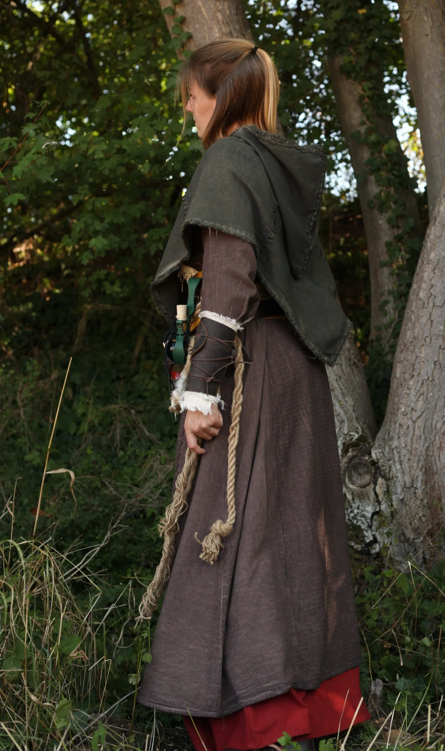 LARP Gewandung Heilerin