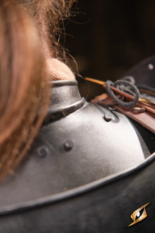 Plattenkragen Hauptmann, Epic Dark