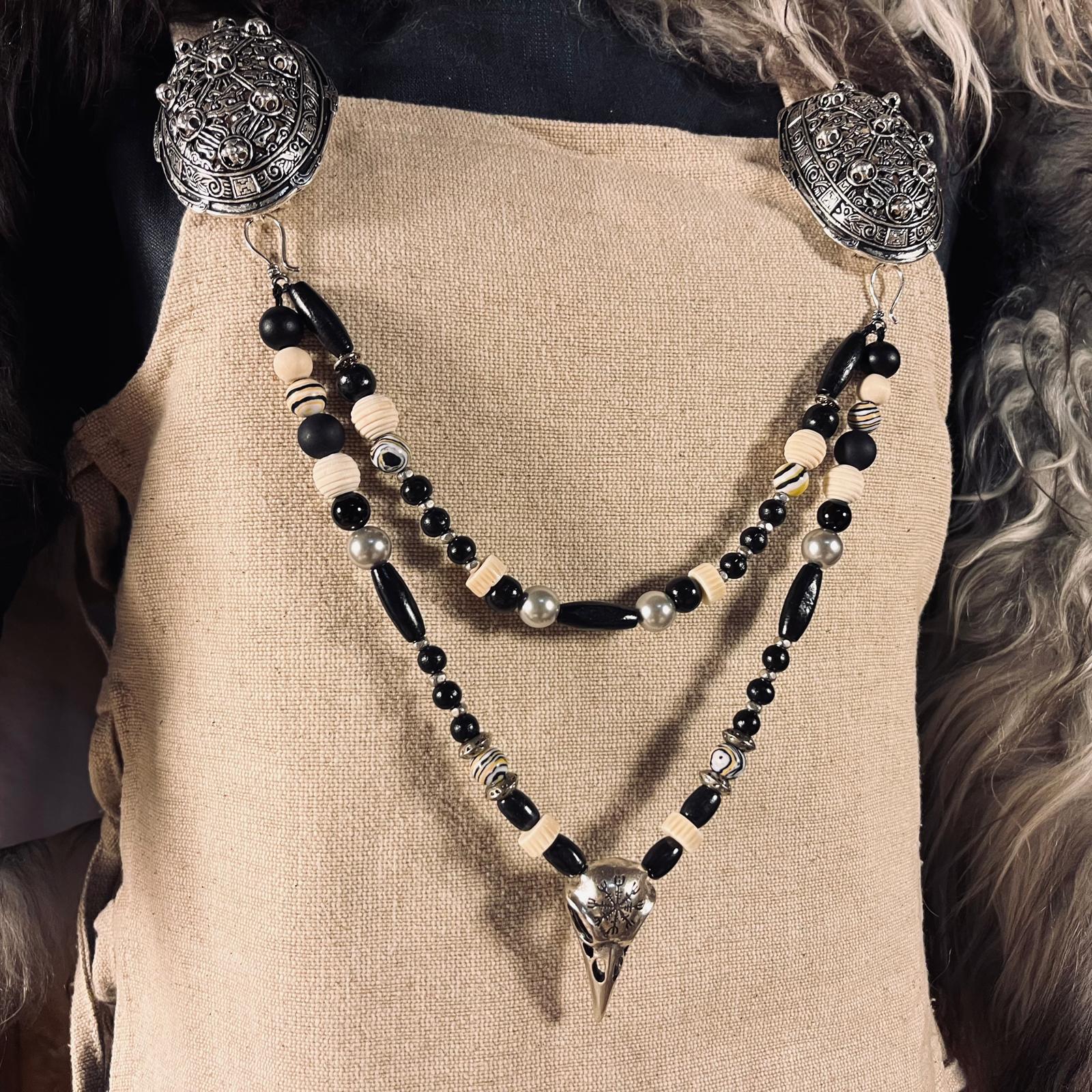 Fibelkette schwarz/silber mit Vogelschädel