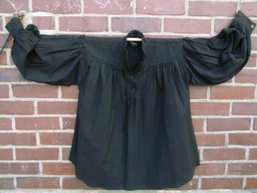 Mittelalterhemd mit Schnürung