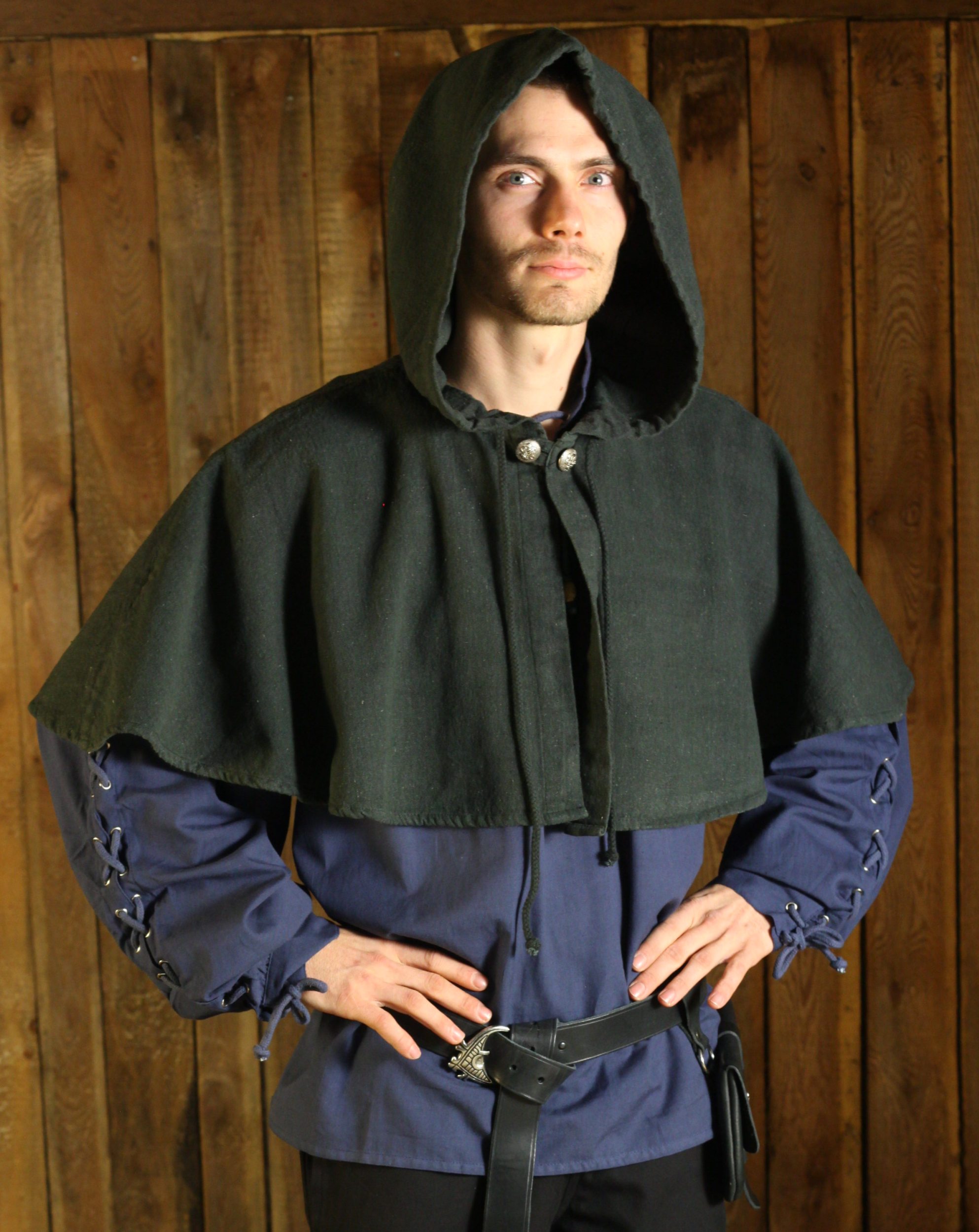 Gugel mit langer Kapuze