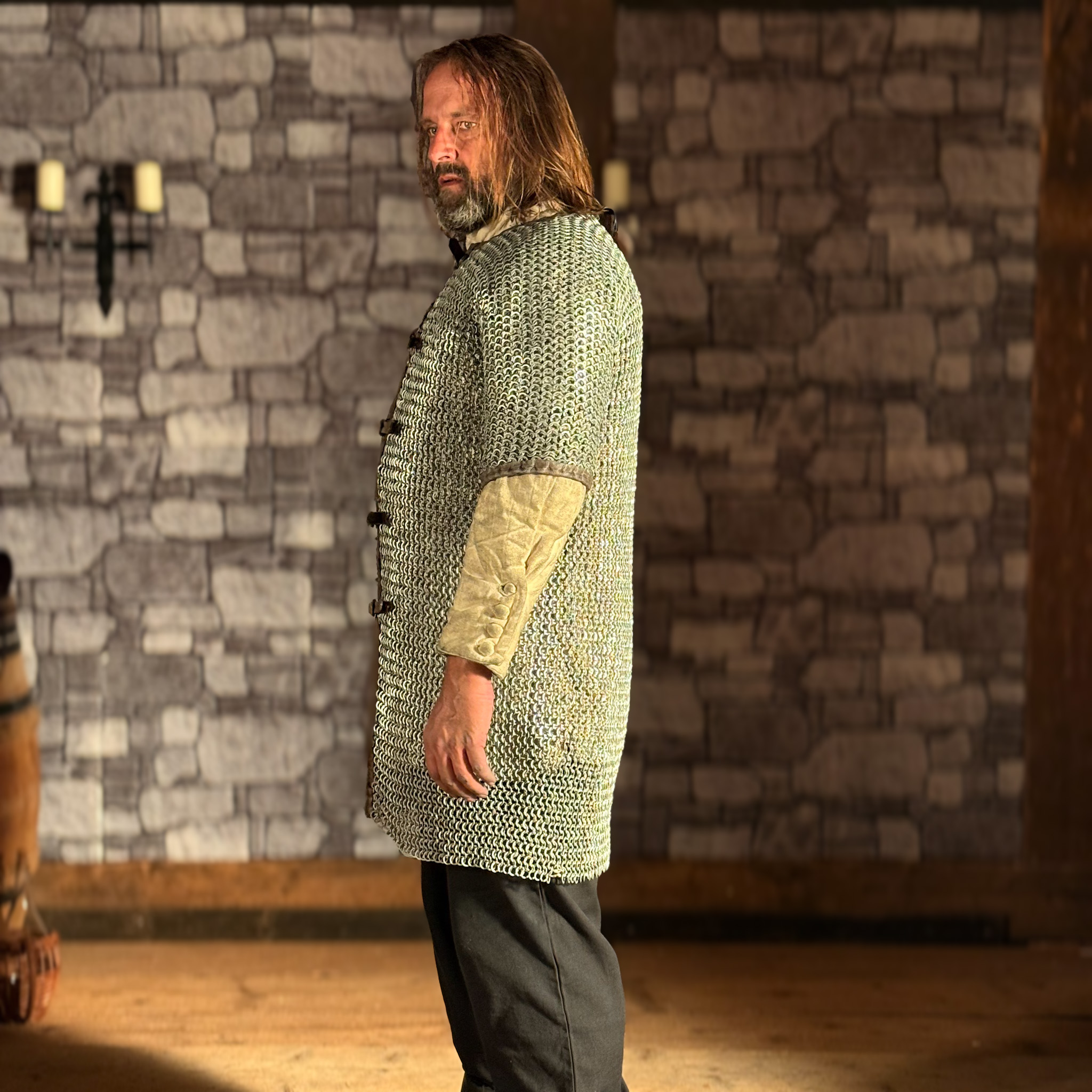 Kettenhemd Haubergeon m. Schnallen, vernietet, Alu