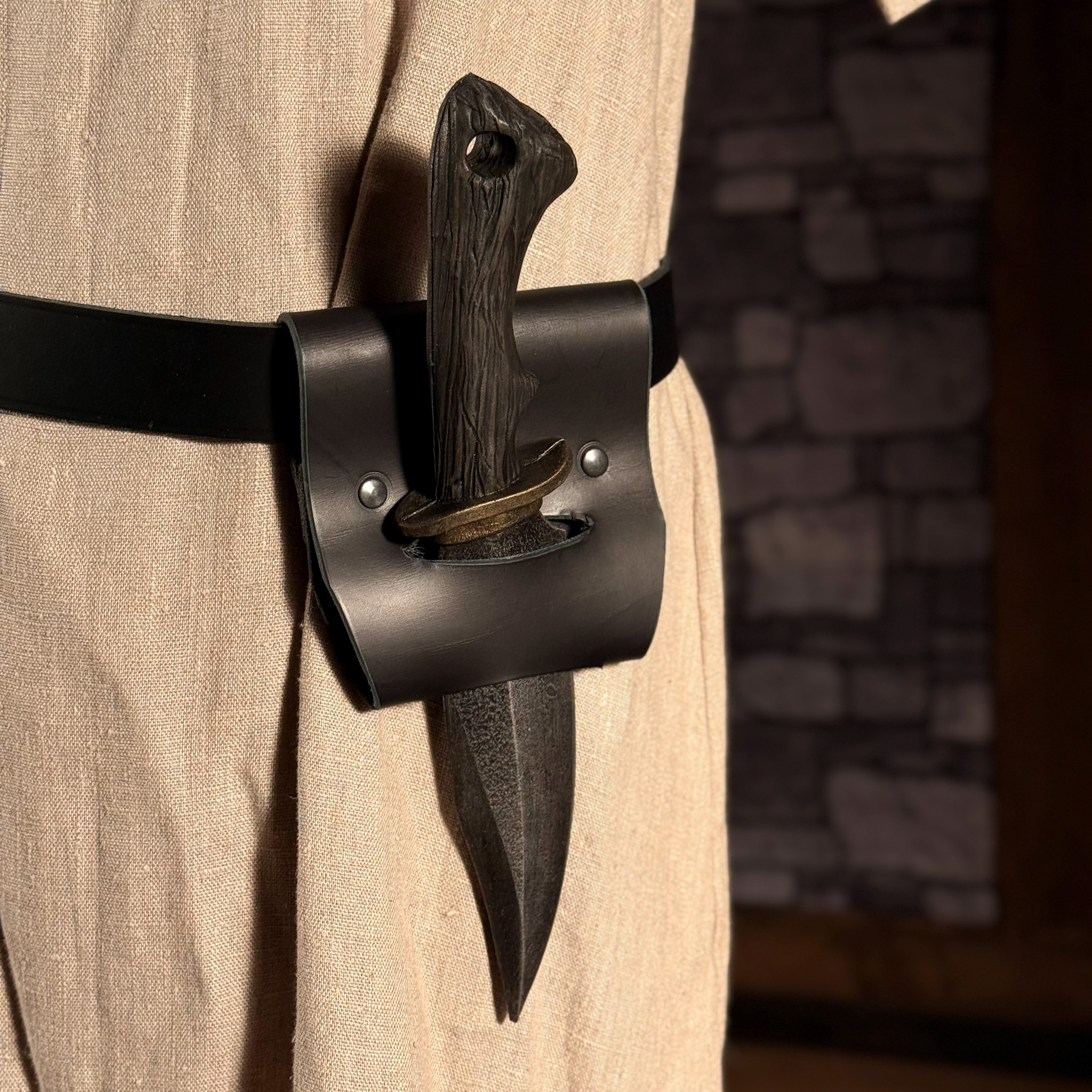 Dolchhalter/Waffenhalter aus Leder