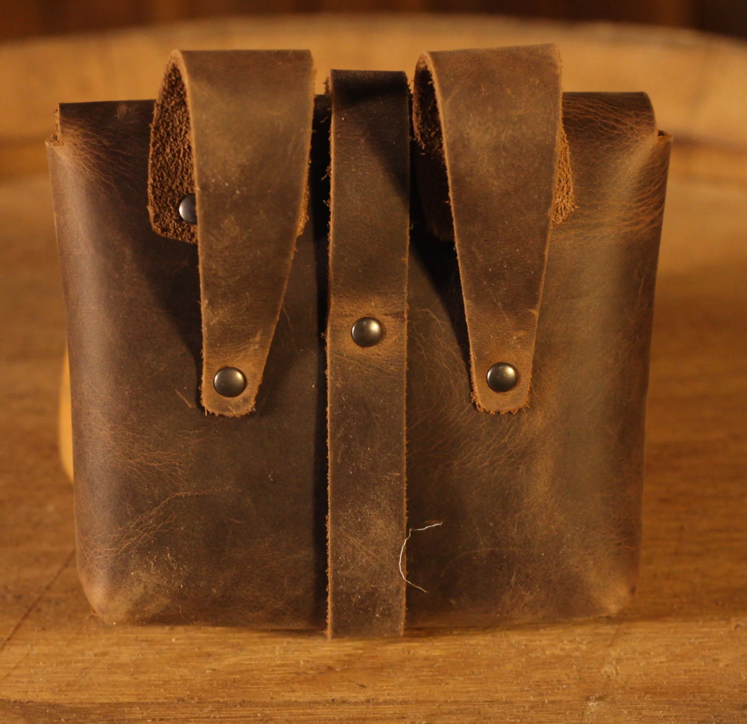 Kleine Gürteltasche aus Leder