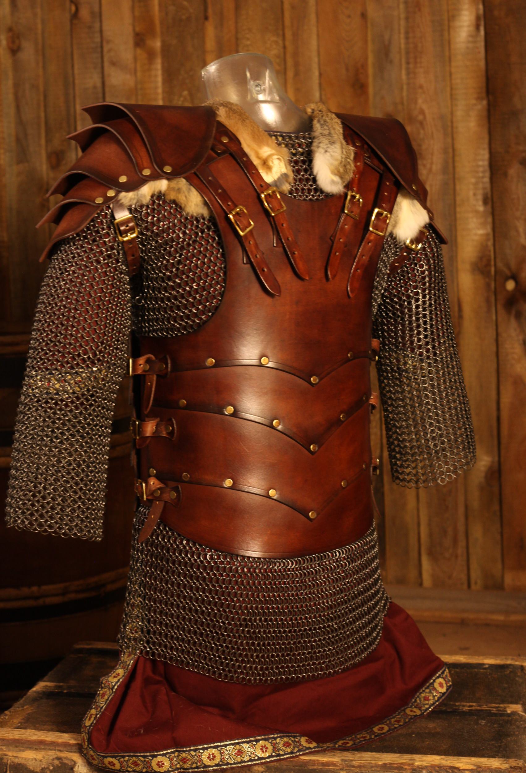 LARP Lederrüstung Draco Bausatz mit Handnaht