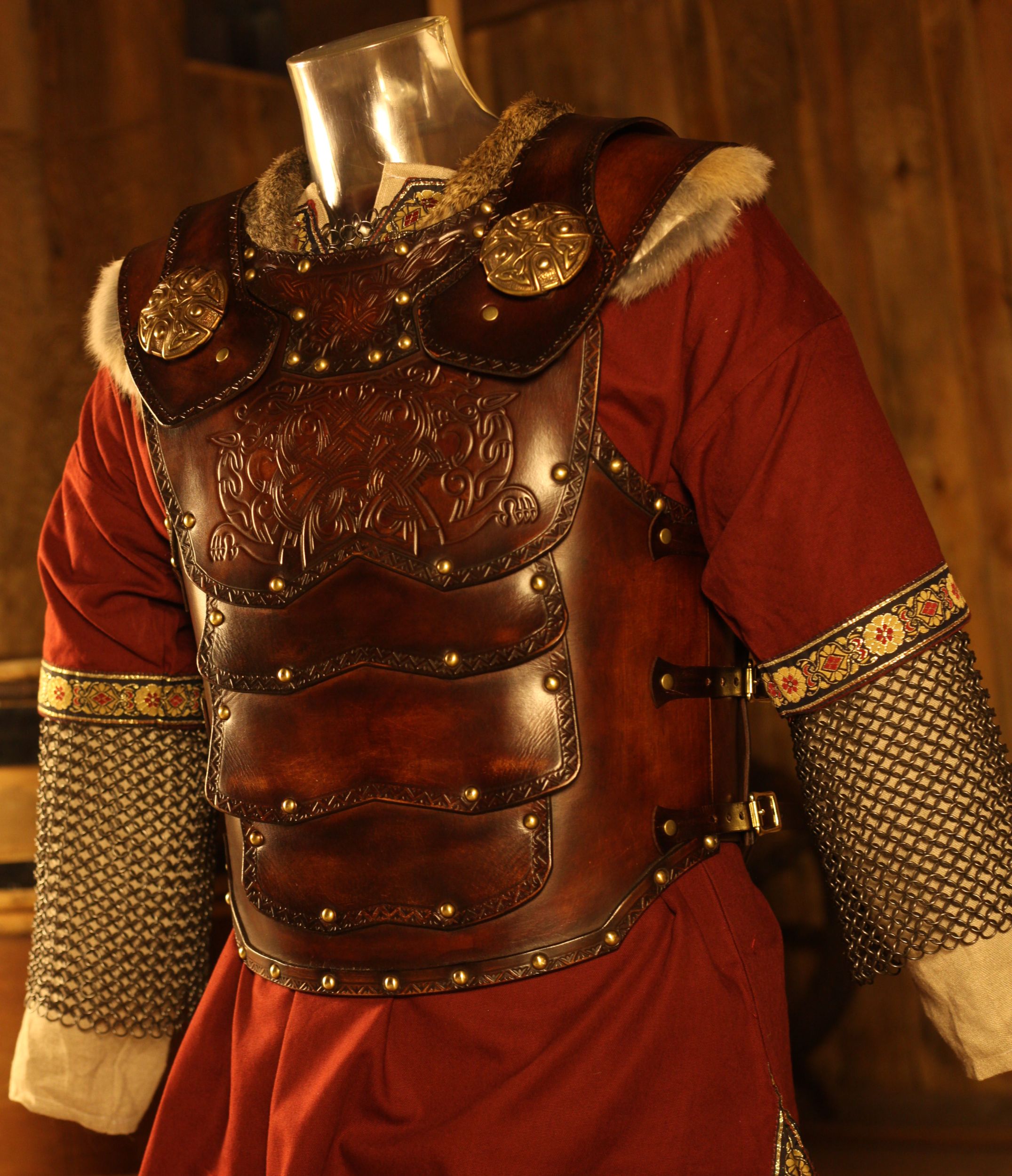 LARP Lederrüstung Tribesman Wolf