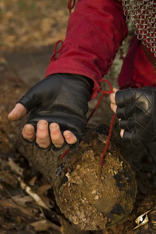 Fingerlose Handschuhe aus Leder schwarz