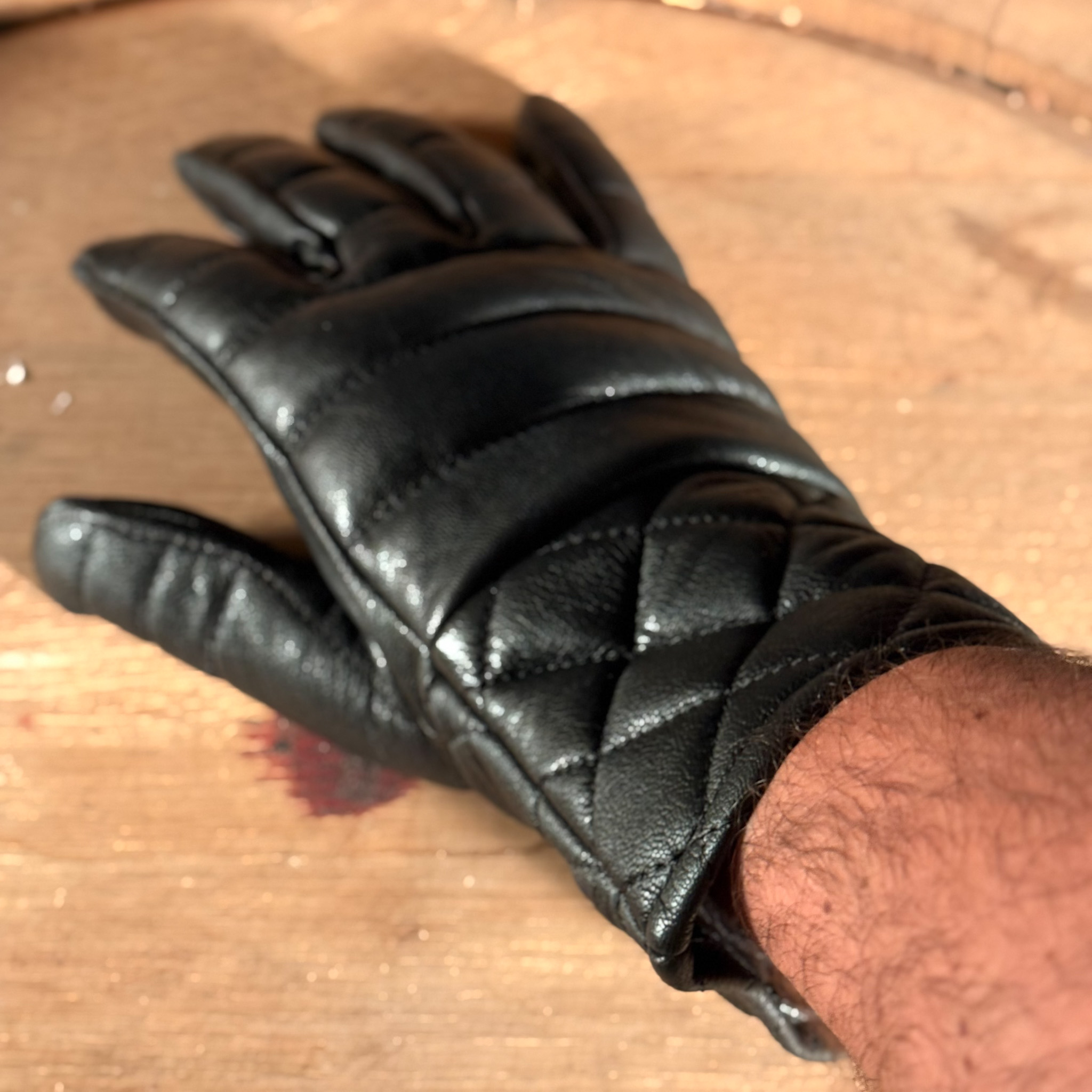 Schwarze Lederhandschuhe, gepolstert für HEMA, etc