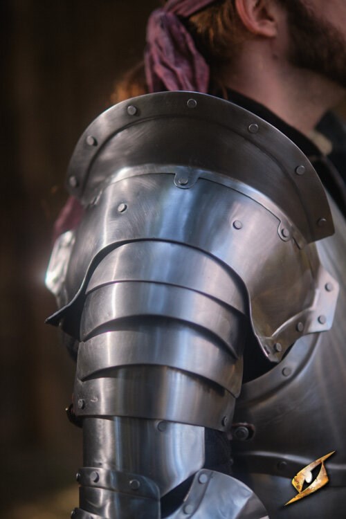 Schulterrüstung Hauptmann, Stahl