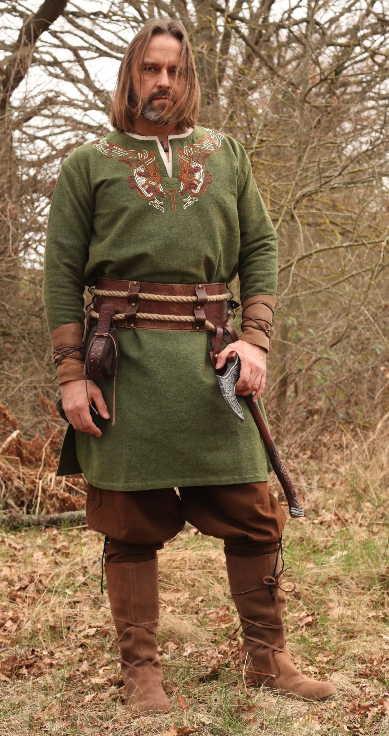 tunique-viking-verte-snorri-avec-broderie-main-lc-8774gr_1