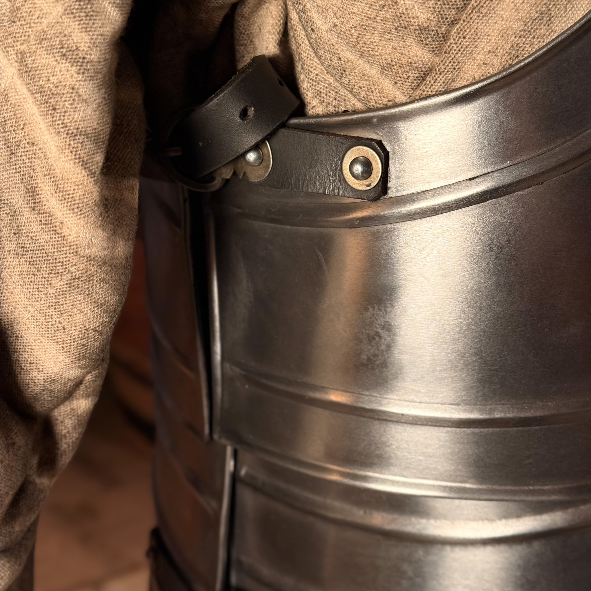 Mittelalterliche Plattenrüstung, poliert, 1,2mm